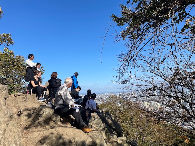 北海道日本語學院　札幌本校--秋季遠足：圓山登山及圓山動物園一遊