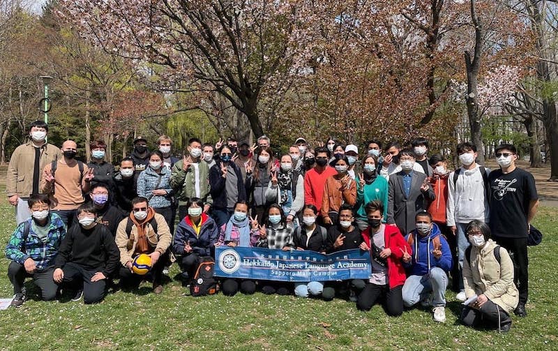 北海道日本語學院　札幌本校--圓山公園賞花行